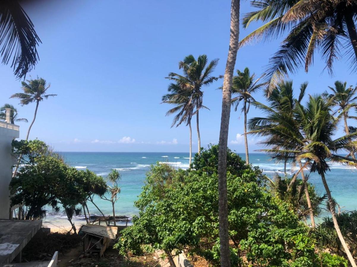 Sunray Rest - Beach View Homestay Mirissa Eksteriør billede