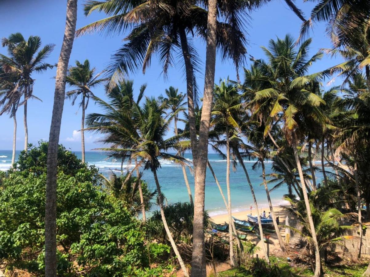 Sunray Rest - Beach View Homestay Mirissa Eksteriør billede