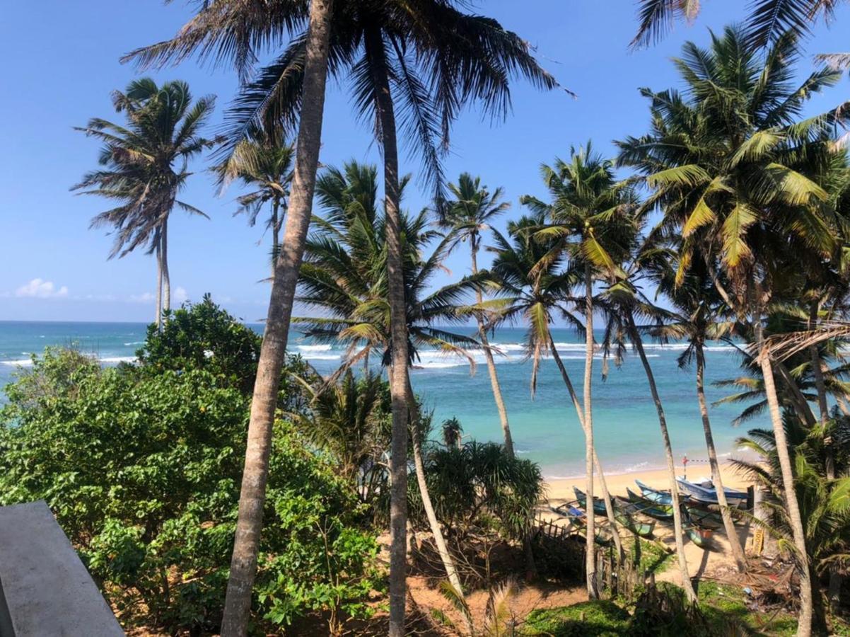 Sunray Rest - Beach View Homestay Mirissa Eksteriør billede