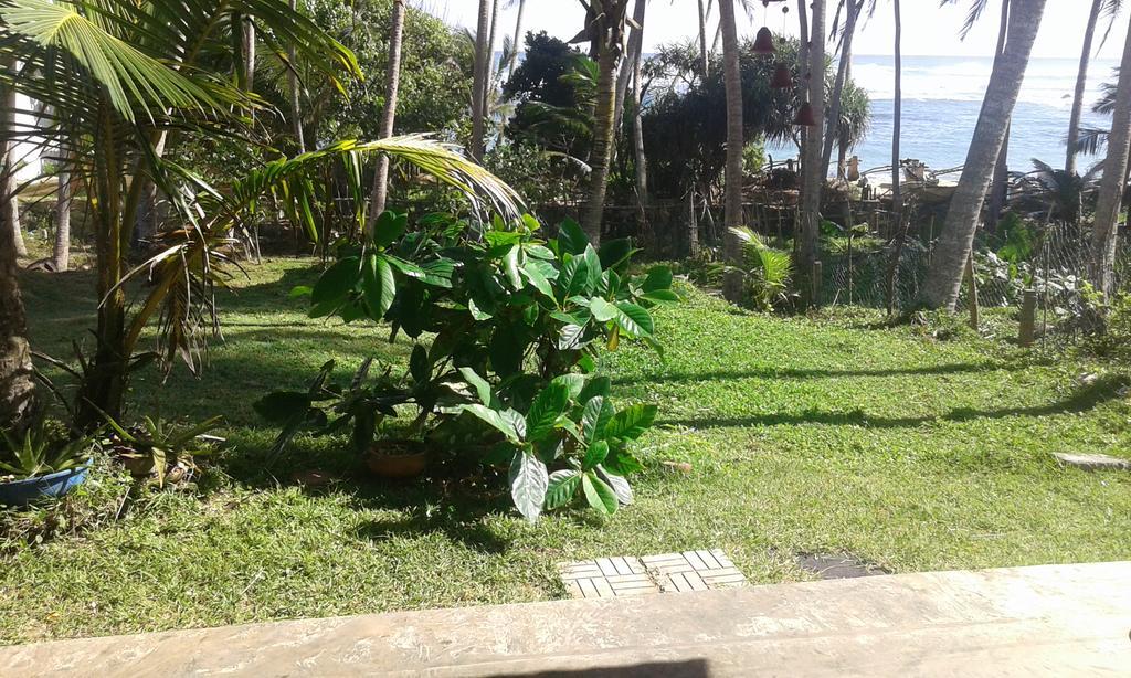 Sunray Rest - Beach View Homestay Mirissa Eksteriør billede