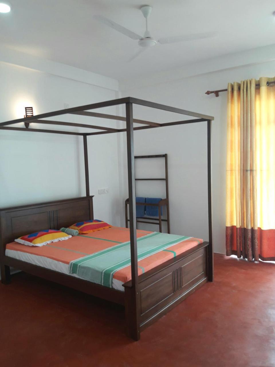 Sunray Rest - Beach View Homestay Mirissa Eksteriør billede